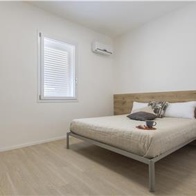 3 bedroom villa with pool, Alcamo, sleeps 5-6